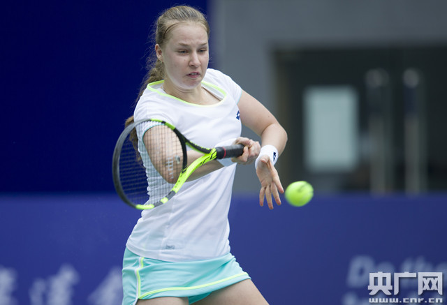 强队的行列 强队的行列