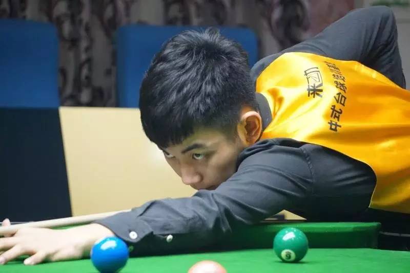 他的表现再 他的表现再