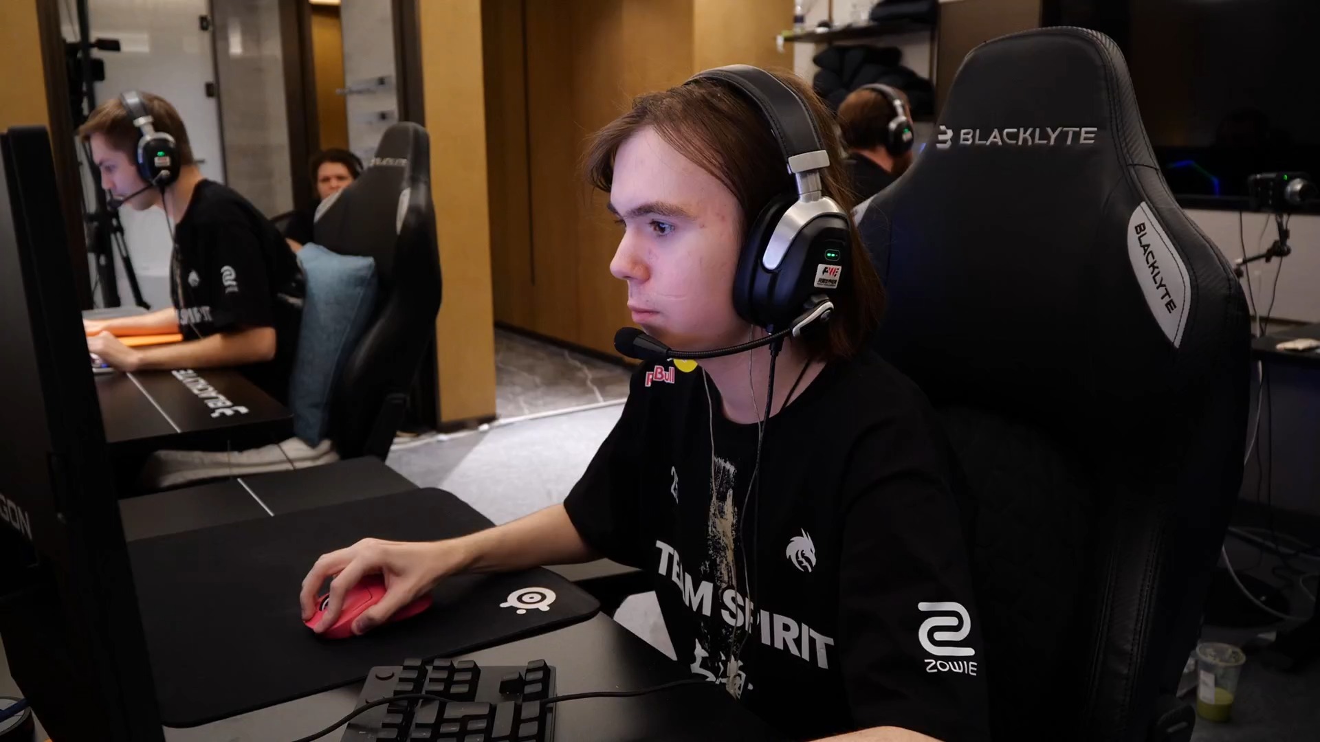 覆盖弱侧的 覆盖弱侧的