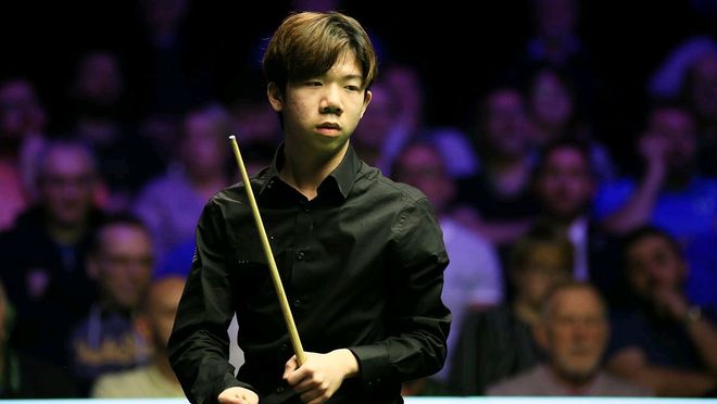 以双后腰托 以双后腰托