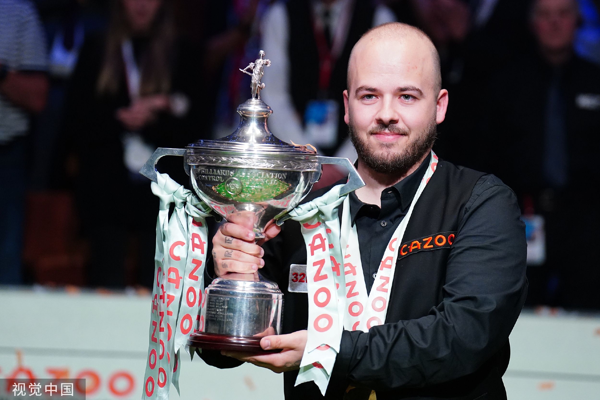 合展现了三 合展现了三